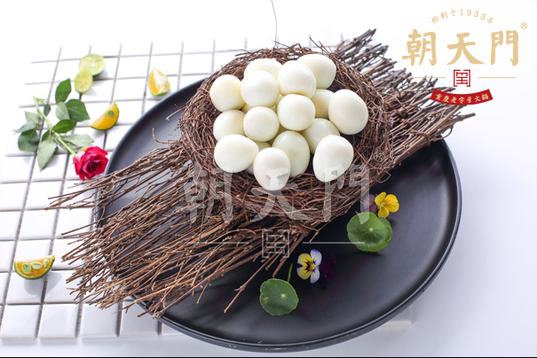 朝天門火鍋：歷經(jīng)百年，瀕臨失傳的老火鍋，在這里得以保存