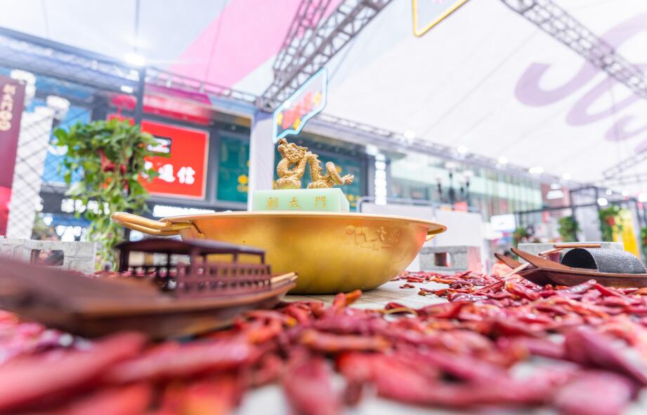 火鍋的特色菜品有哪些？這些必吃菜品不容錯過